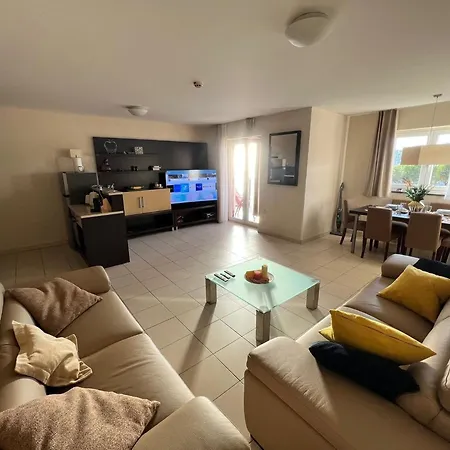 Marina Portoro Family Friendly 1 - One Bedroom Apartamento