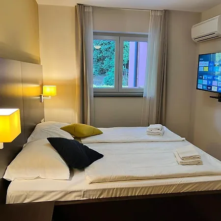 Marina Portoro Family Friendly 1 - One Bedroom Portorož